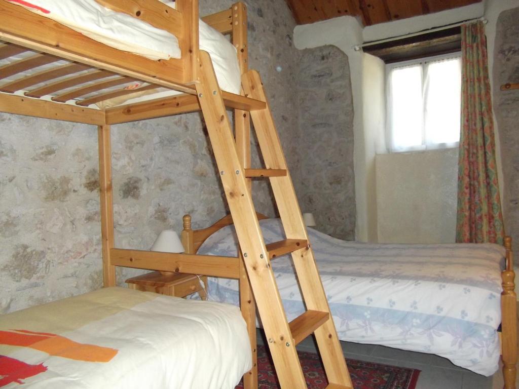 Ferme Auberge La Tindelle La Cresse Δωμάτιο φωτογραφία